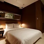 Soo Hotel