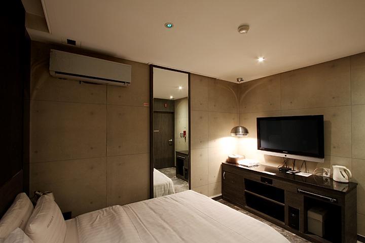 Soo Hotel *