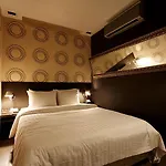 Soo Hotel